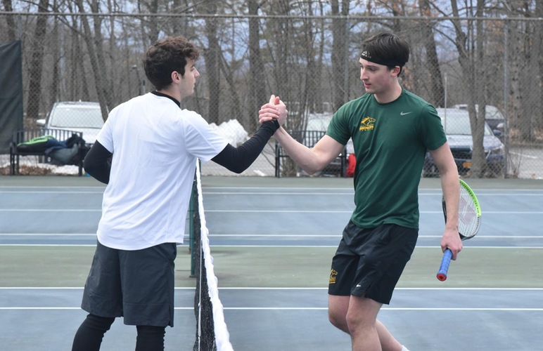 Men's Tennis starts season off with loss at Bard College