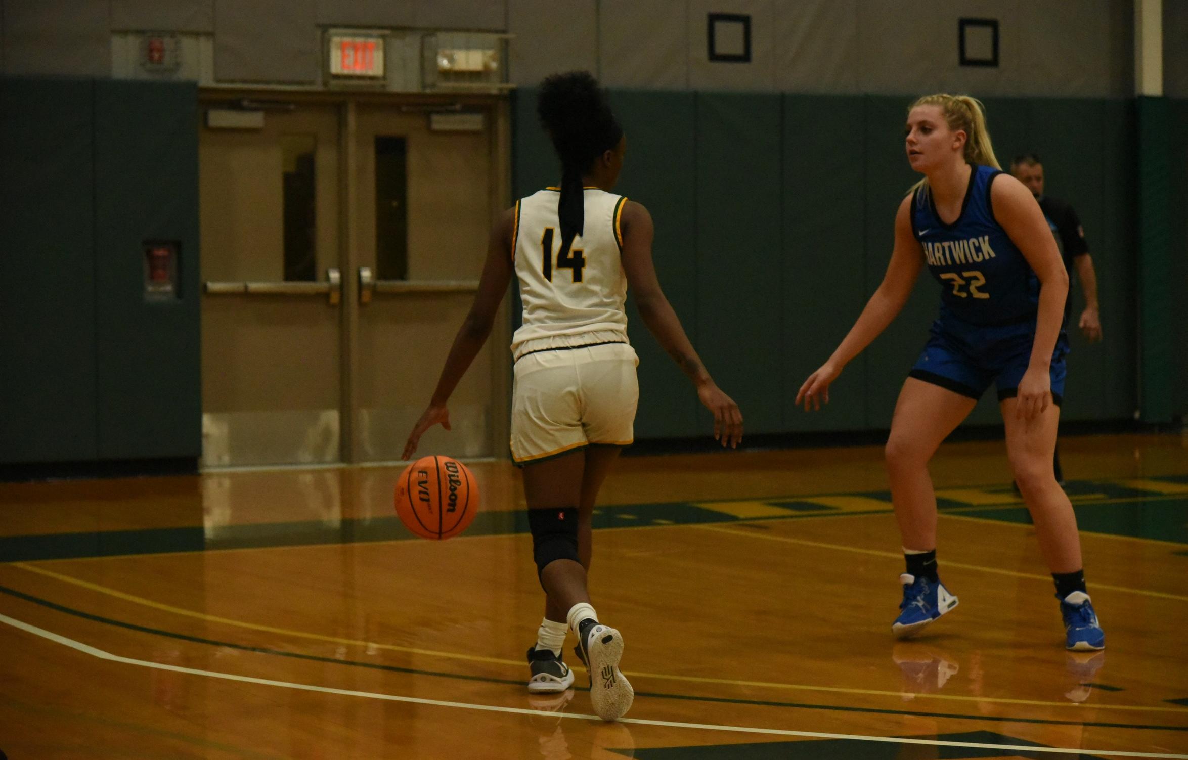 Women's Basketball Fall in Second Game of Maine road trip to UMPI