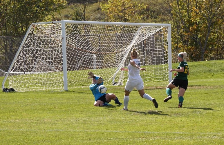 Women's Soccer Drops NIAC Match at Maine Fort Kent