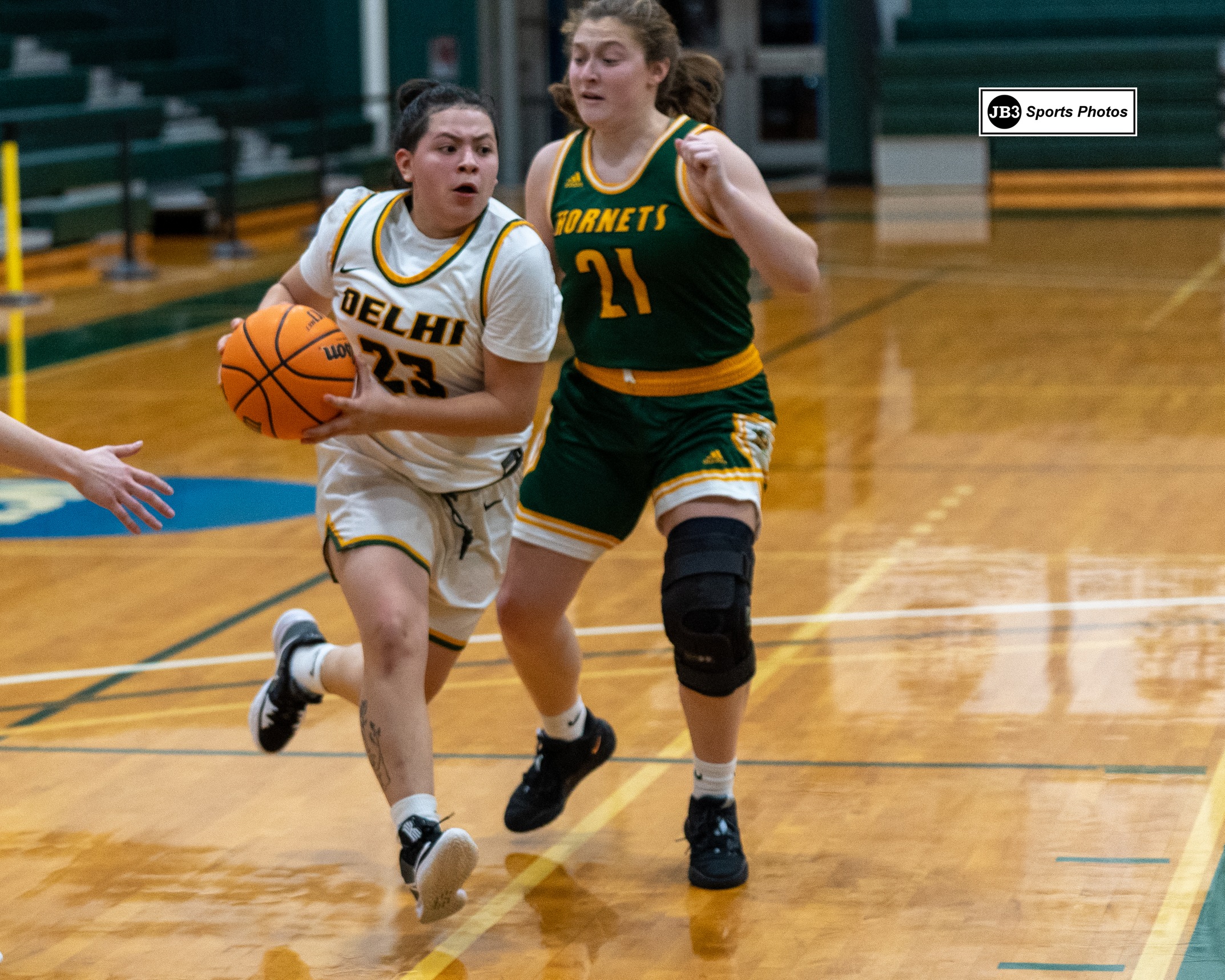 Women’s Basketball Drops Home Game to NVU-Lyndon