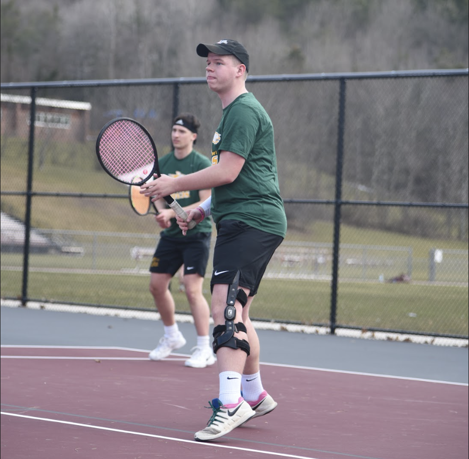 Men's Tennis takes down Mount Saint Mary 8-1 at home
